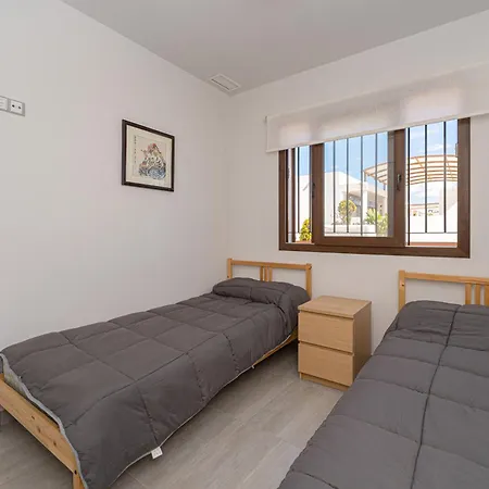 La Isla Apartment